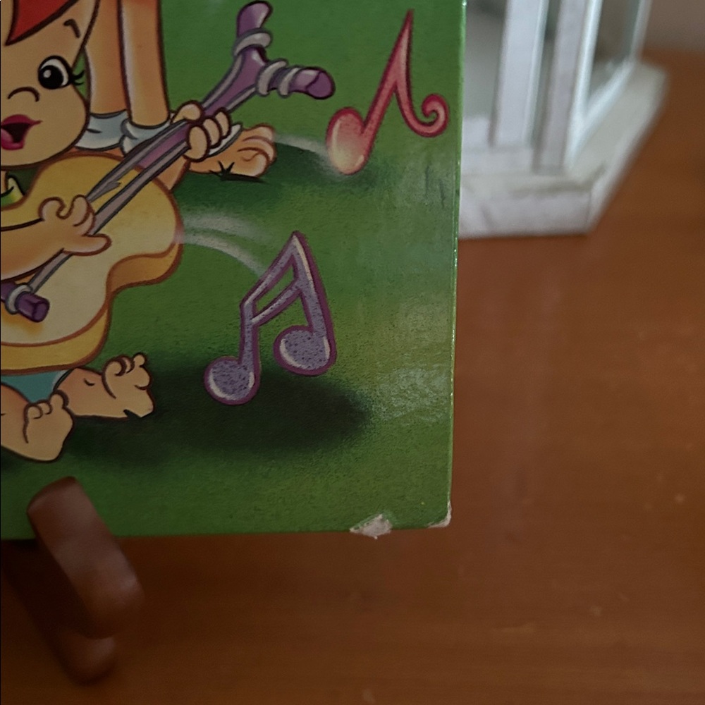 The Flintstones Cartoon Classics Book - Picture 2 of 6